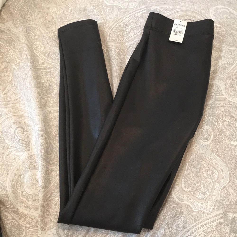 Faux leather leggings